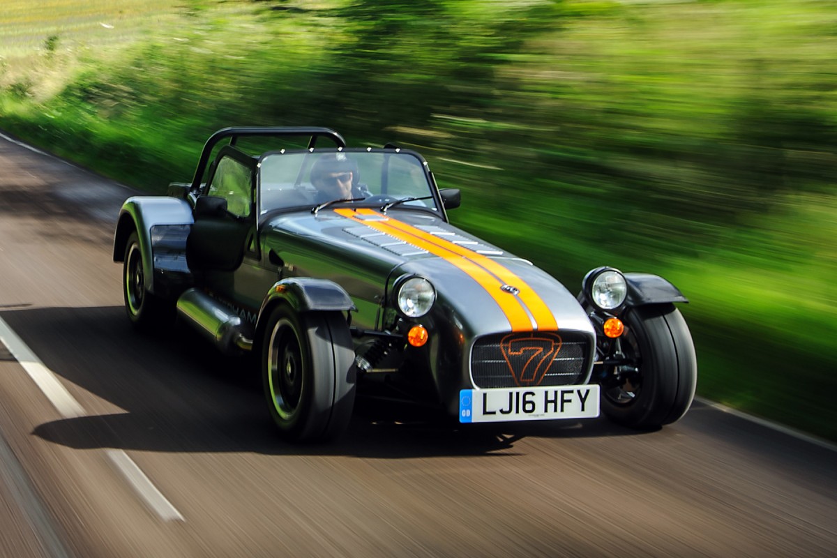 Voiture en kit caterham prix